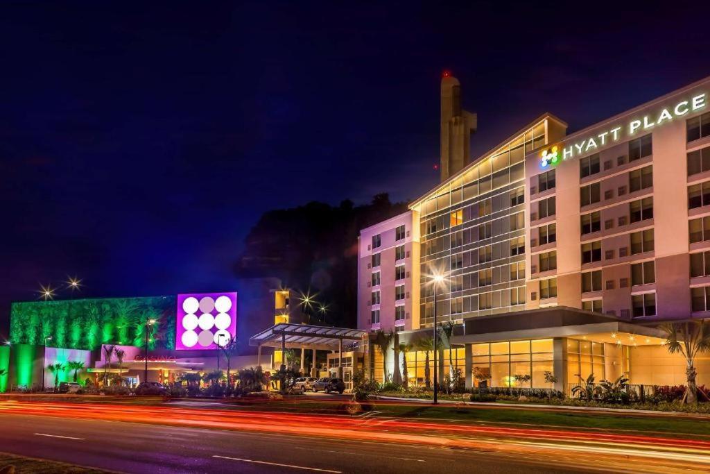 Levittown Lakes ภายนอก รูปภาพ